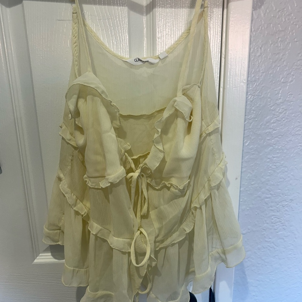 Chic off white Ruffled Top